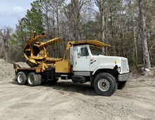2000 International F2574 